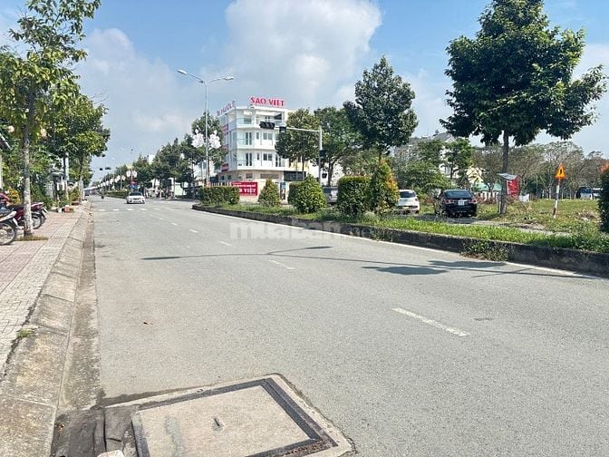 Cần bán gấp đất giáp KDC LONG PHÚ-KP3-XÃ BẾN LỨC