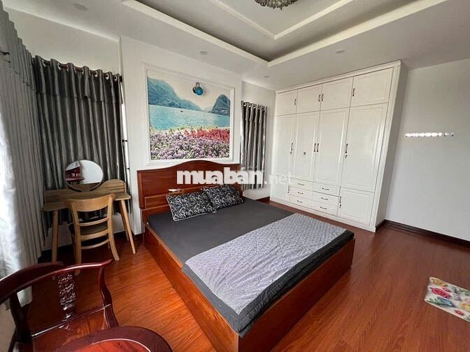 Căn hộ sát Quận 5 , 125m2 ,  3PN , nội thất đẹp lung linh , giá rẻ