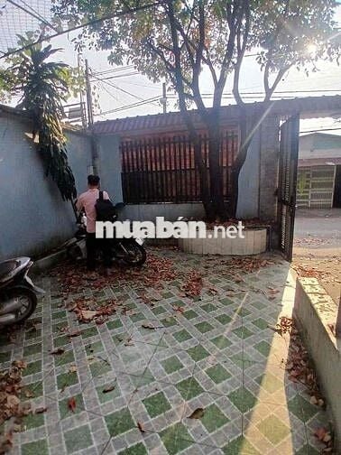 GẦN CHỢ LINH XUÂN NHÀ NGANG 6M 2 LẦU SÂN THƯỢNG 5PN GẦN TRƯỜNG HỌC