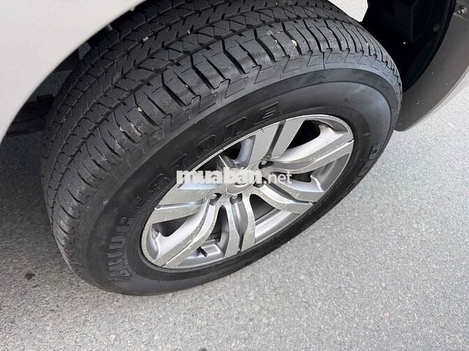 Ford Everest 2010 2.5L 4x2 AT - 92000 km