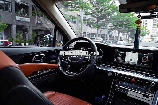 KIA Carnival Signature 2022 2.2 DẦU 45.000 km