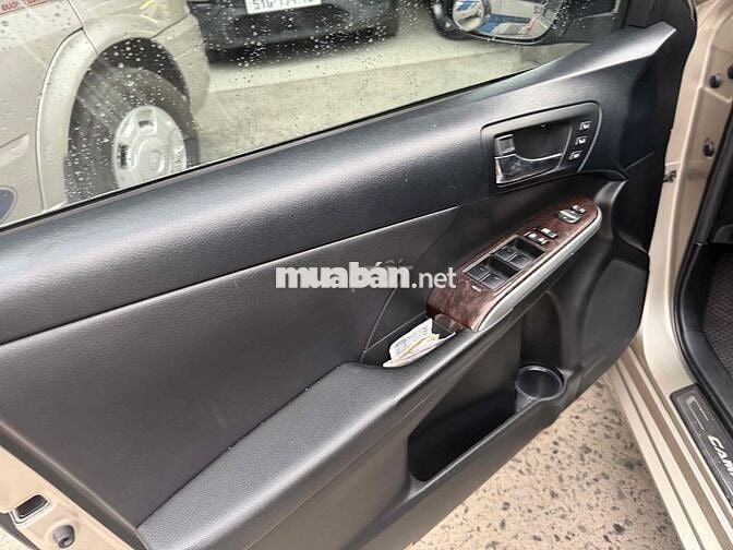 Toyota Camry 2016 2.5Q - 70000 km