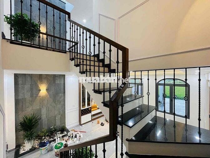 nhà tặng full nội thất cao câp 3ty250