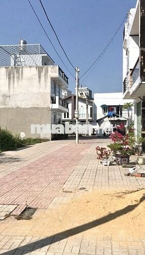 Lô đất Cát Tường Phú Sinh khu đông dân cư 45m2 giá 780 tr SH riêng.