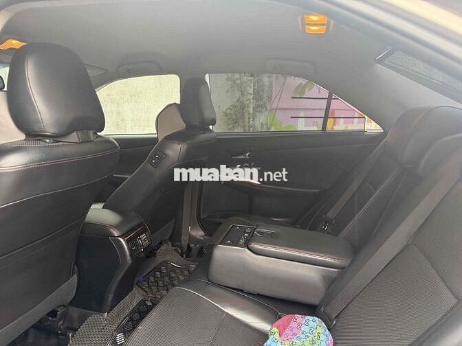 Toyota Camry 2016 2.5Q - 70000 km