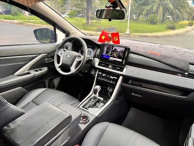 Xpander CROSS 2023 -biển số trắng -1 chủ