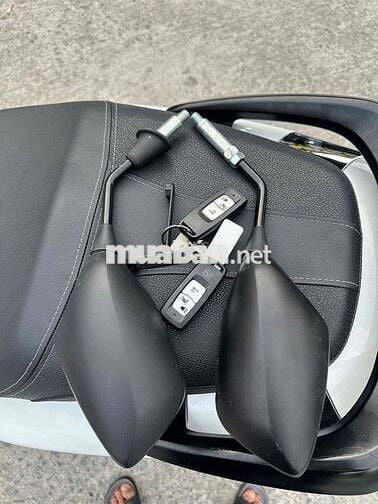 Honda SH 160i ABS 2023 Trắng 7000 km