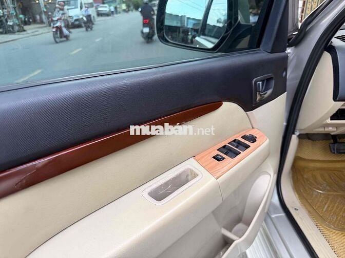 Ford Everest 2010 2.5L 4x2 AT - 92000 km