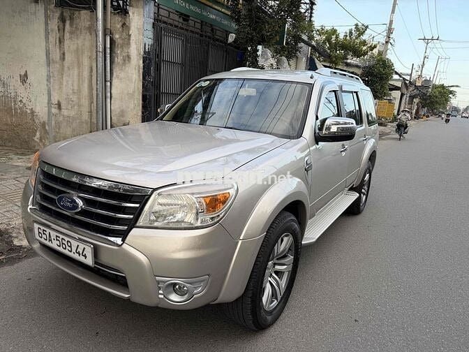 Ford Everest 2010 2.5L 4x2 AT - 92000 km