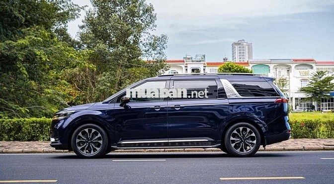 KIA Carnival Signature 2022 2.2 DẦU 45.000 km