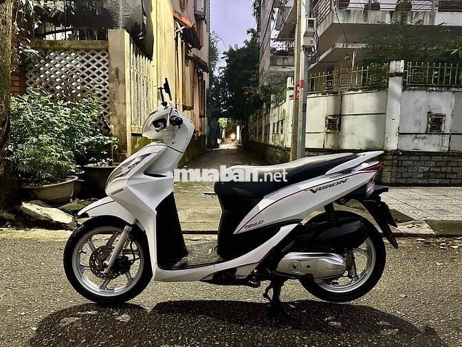 Vision 2014 xe đẹp máy êm 14tr500 ***