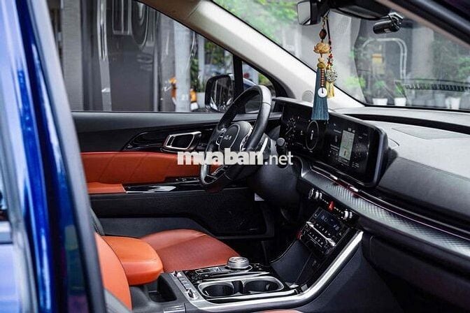 KIA Carnival Signature 2022 2.2 DẦU 45.000 km