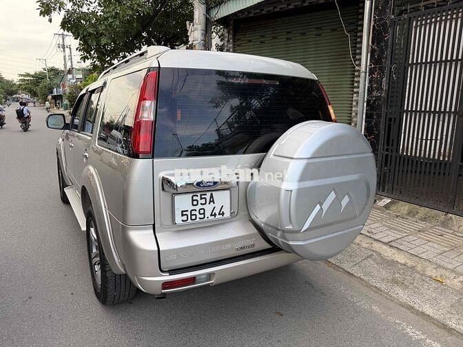 Ford Everest 2010 2.5L 4x2 AT - 92000 km