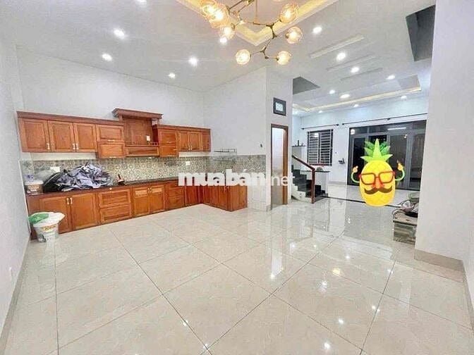 GẦN KHA VẠN CÂN- ĐƯỜNG 9 LINH TÂY THỦ ĐỨC NHÀ 6X13M 3PN 3WC Ở + VPCTY