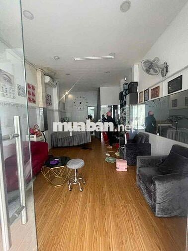 Cần cho thuê nhà mt nội bộ kinh doanh 4x14m 2 lầu 3pn 3wc giá 12tr