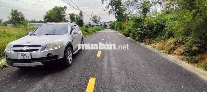 Bán đất tại đường DH411, Uyên Hưng,Tân Uyên 300m 890Tr Sổ Sẵn