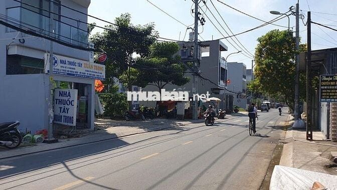 Đất full thổ cư DT 6,8m*16m, mặt tiền Võ Thị Hồi, gần nhà thờ Bùi Môn