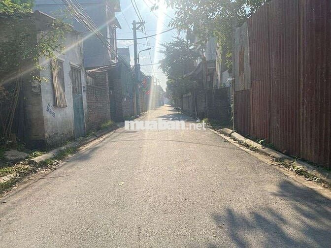 BÁN GẤP LÔ ĐẤT MẶT TIỀN SIÊU ĐẸP – VỊ TRÍ VÀNG

HIẾM CÓ!