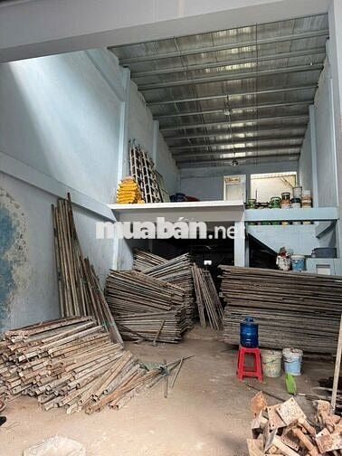 Bán gấp nhà kho DT 6x18, full thổ cư, đường 7m, gần chợ Đại Hải- H.Môn