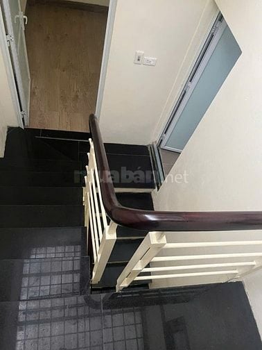 Cơ hội đầu tư sinh lời,nhà Xuân thủy Cầu Giấy32 m2 x4 tầng kinh doanh