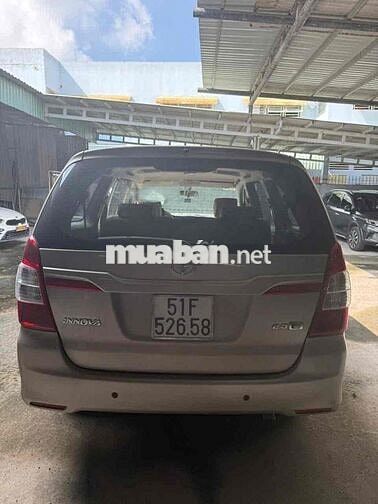 Toyota Innova 2015 2.0 E 78.000km