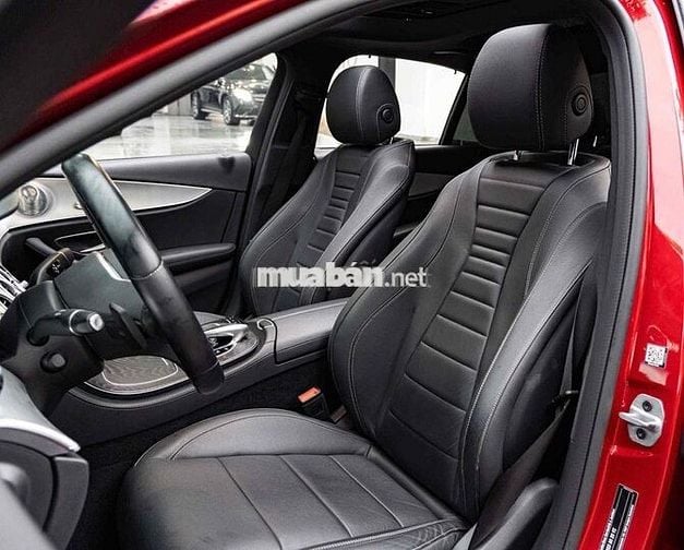 Mercedes E200 Sport  Model 2020 - 1 chủ - Đỏ/Đen