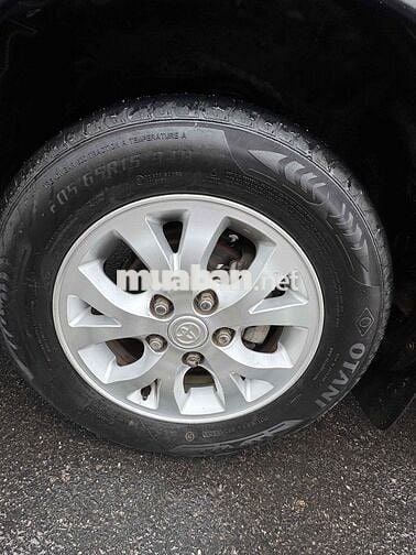 Toyota Innova 2008 G - 400000 km