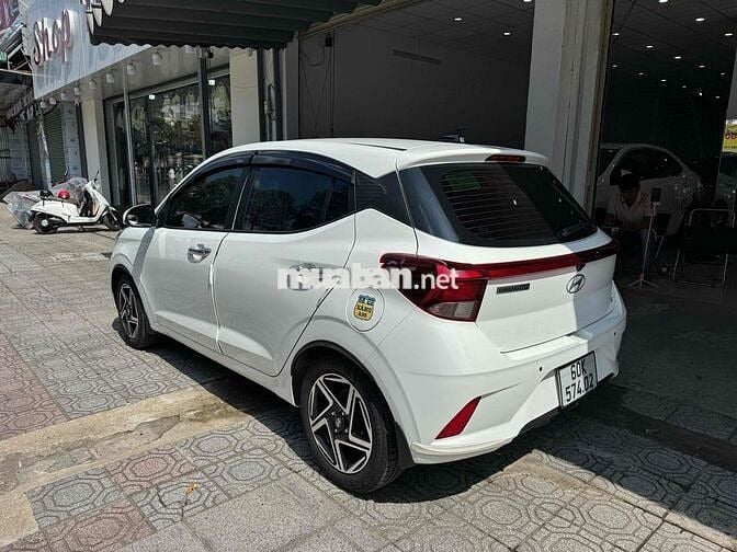 Hyundai Grand i10 2024 1.2 AT	 - 2000 km