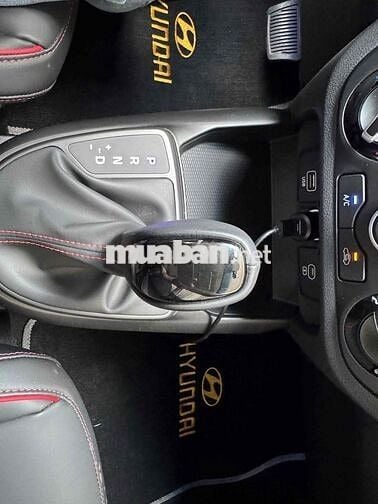 Hyundai Grand i10 2024 1.2 AT	 - 2000 km