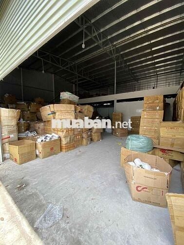 Cho thuê kho, xưởng 1400m2 Hóc Môn gần Ql22