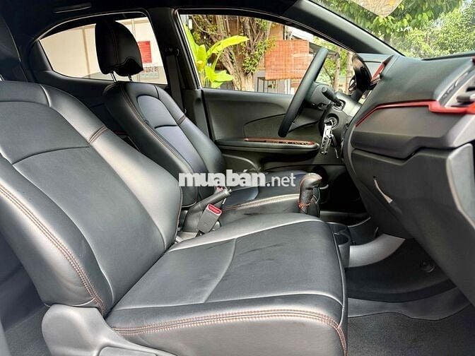 Honda Brio 2021 RS - 19000 km