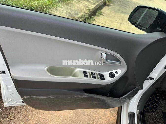 Kia Morning Trắng 5 chỗ