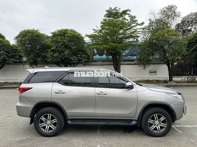 TOYOTA FORTUNER 2.4G AT DIESEL