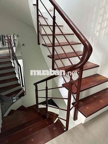 Phòng trọ khu dân trí cao, yên tĩnh, sạch sẽ