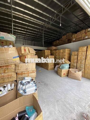 Cho thuê kho, xưởng 1400m2 Hóc Môn gần Ql22