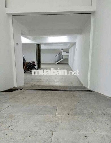 CHO THUÊ NHÀ NGUYÊN CĂN MẶT TIỀN Ô TÔ 5PN 8WC, THANG MÁY  50 TRIỆU/ TL