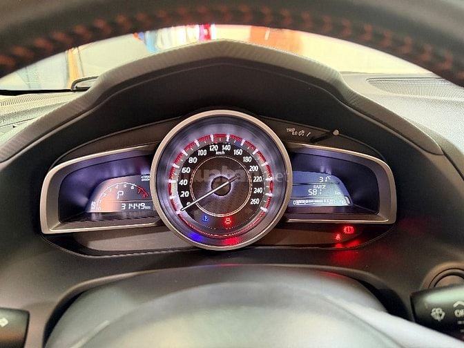 Gia đình cưng xế yêu, xe rất ít sử dụng chỉ để ở nhà lau chùi