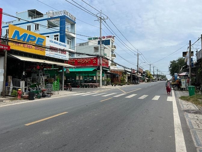 Bán đất mặt tiền Tỉnh Lộ 7 ngang 10 mét full thổ cư giá chỉ 430tr mét 