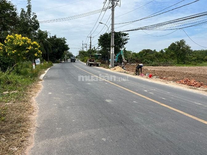 Bán đất mặt tiền Tỉnh Lộ 7 ngang 10 mét full thổ cư giá chỉ 430tr mét 