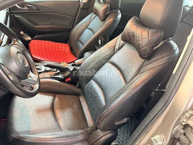 Gia đình cưng xế yêu, xe rất ít sử dụng chỉ để ở nhà lau chùi