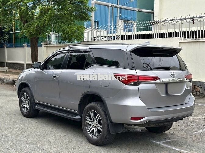 TOYOTA FORTUNER 2.4G AT DIESEL