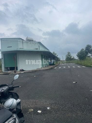 Bán lô góc 2MT khu dân cư dụ án phường Bình Phước, Dồng Nai 
