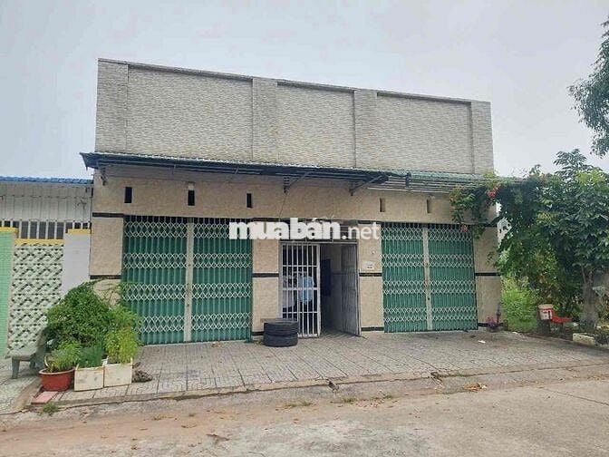 chính chủ cần bán gấp cặp nhà trọ ở Bến Cát 300m2 thu nhập ổn định