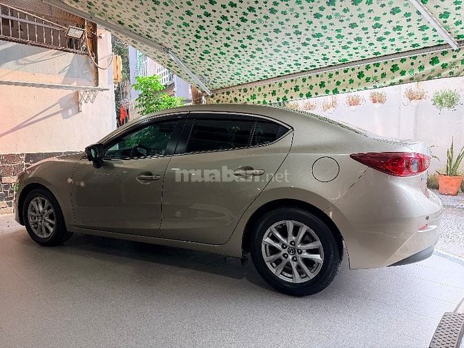 Gia đình cưng xế yêu, xe rất ít sử dụng chỉ để ở nhà lau chùi