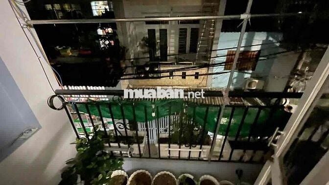 Nhà cho thuê nguyên căn  1trệt 2lầu 3p ngủ giá rẻ