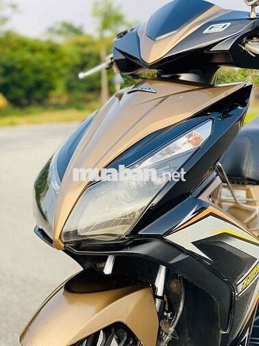 Honda Air Blade 125cc đk 2014 đề êm
