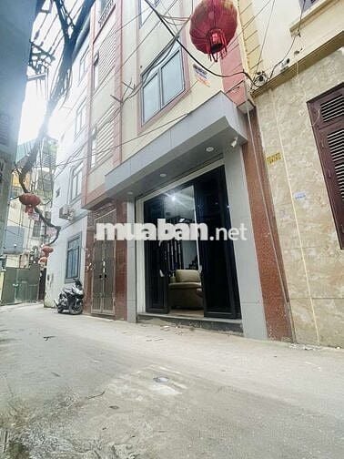 NGÔI NHÀ ĐÁNG SỐNG THÍCH HỢP CHO ĐÔI VỢ CHỒNG TRẺ