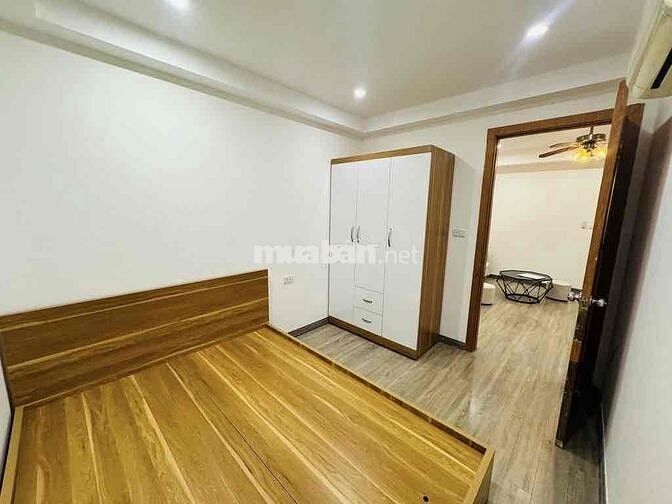 em cần tiền bán căn chung cư Ecohome2 . diện tích 36 m2 sổ hồng !