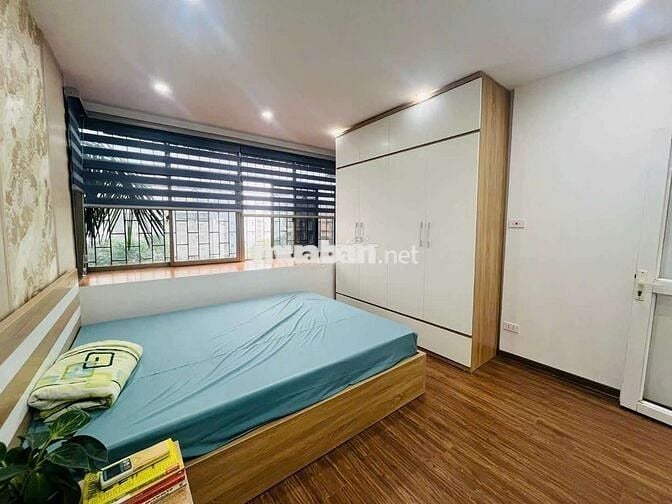 TẬP THỂ NGHĨA TÂN CẦU GIẤY DIỆN TÍCH 110M2 GIÁ: 5.45 TỶ  4 NGỦ, 2 WC