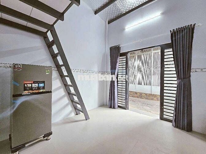 NHÀ MỚI NƠ TRANG LONG 2 TẦNG DÒNG TIỀN 20TR/TH, GẦN BX MIỀN ĐÔNG